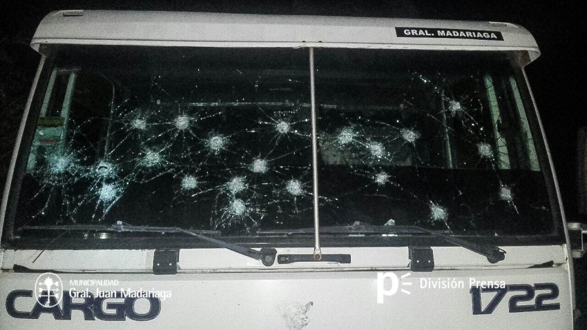 Investigan roturas en un cami�n con un elemento contundente