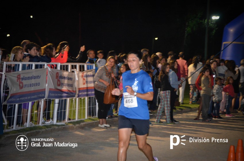 Las 5 millas nocturnas en fotos