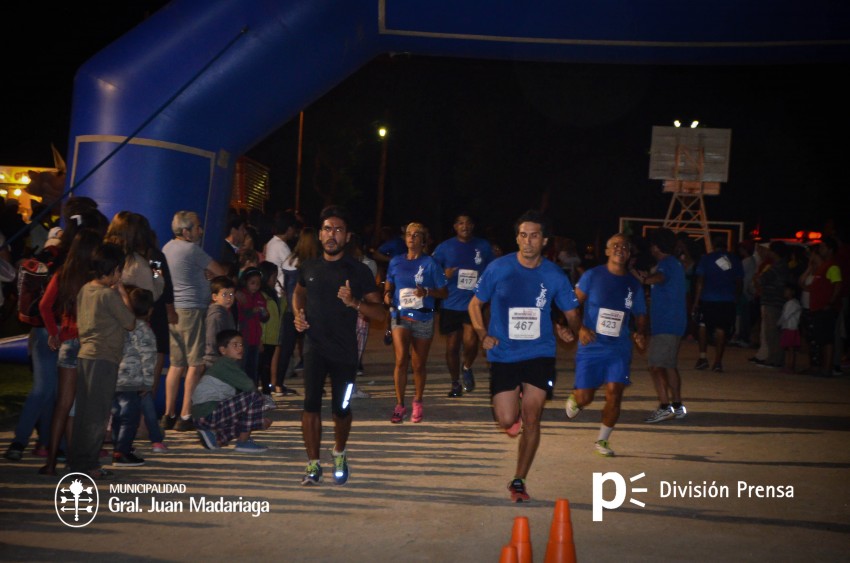 Las 5 millas nocturnas en fotos