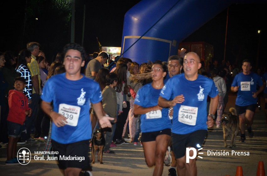 Las 5 millas nocturnas en fotos