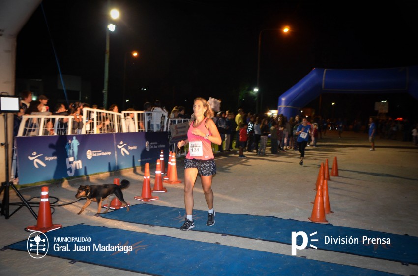 Las 5 millas nocturnas en fotos