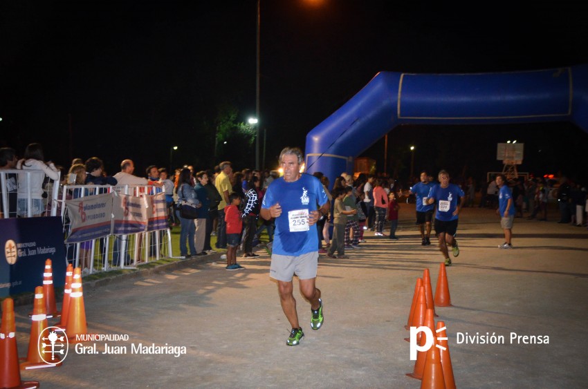 Las 5 millas nocturnas en fotos