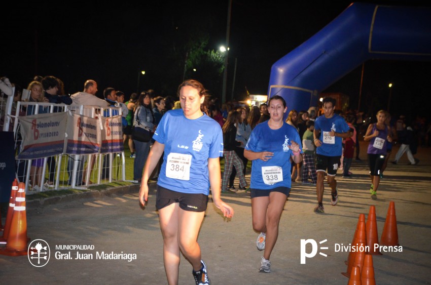 Las 5 millas nocturnas en fotos