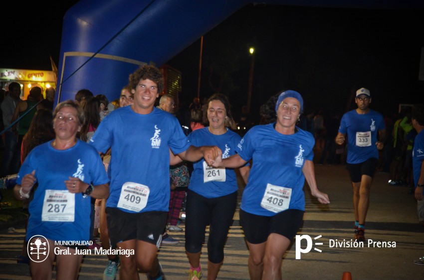 Las 5 millas nocturnas en fotos