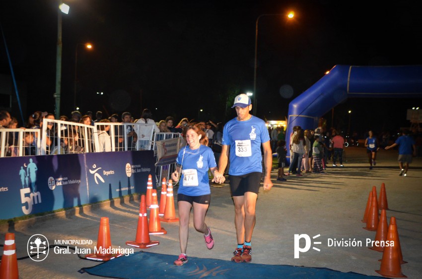 Las 5 millas nocturnas en fotos