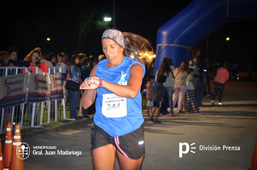 Las 5 millas nocturnas en fotos