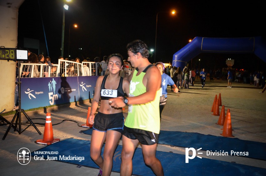 Las 5 millas nocturnas en fotos