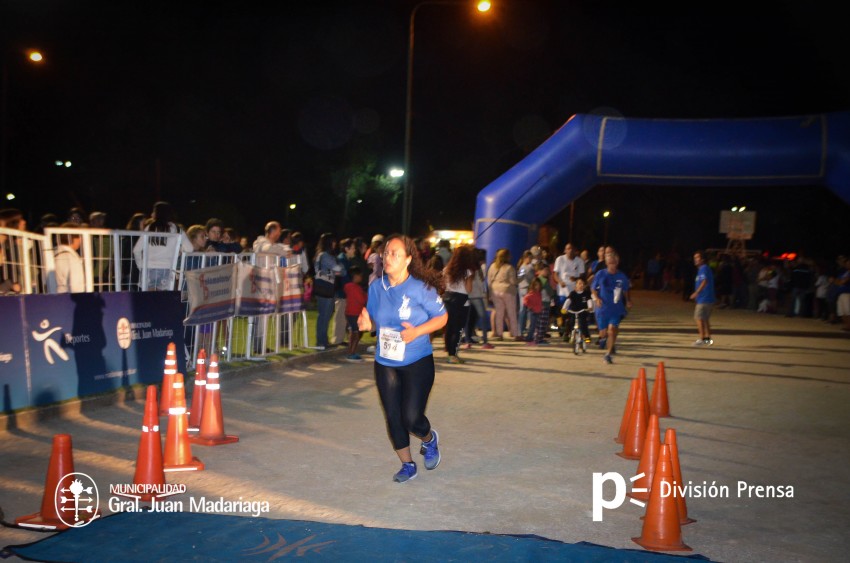 Las 5 millas nocturnas en fotos