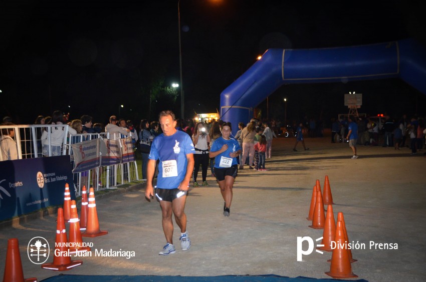 Las 5 millas nocturnas en fotos