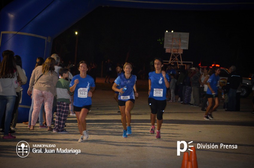 Las 5 millas nocturnas en fotos