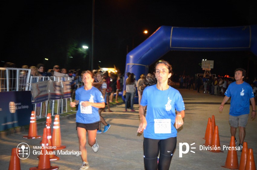 Las 5 millas nocturnas en fotos