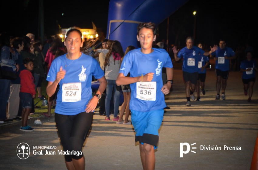 Las 5 millas nocturnas en fotos