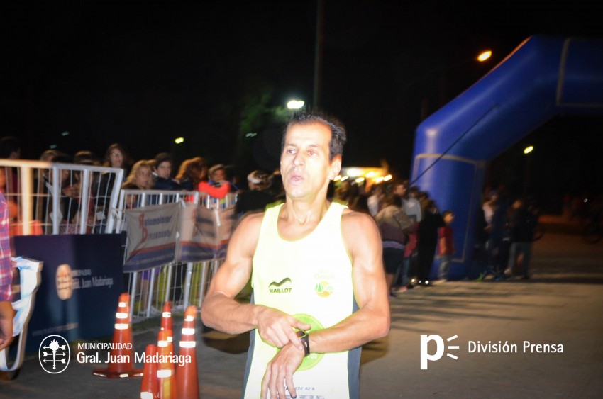 Las 5 millas nocturnas en fotos