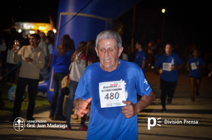 Las 5 millas nocturnas en fotos