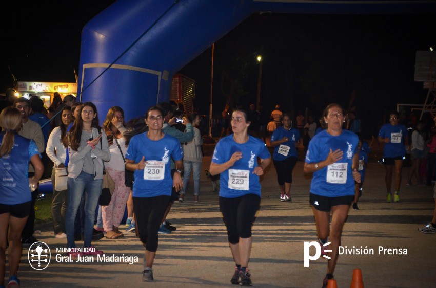 Las 5 millas nocturnas en fotos