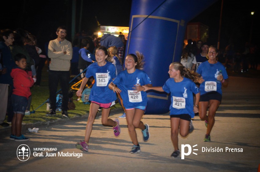 Las 5 millas nocturnas en fotos