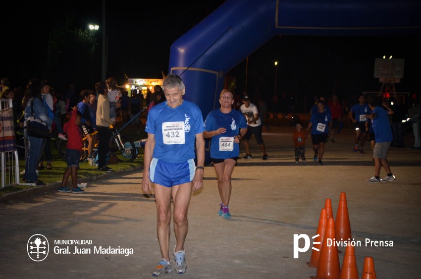 Las 5 millas nocturnas en fotos