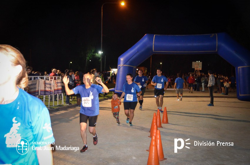 Las 5 millas nocturnas en fotos