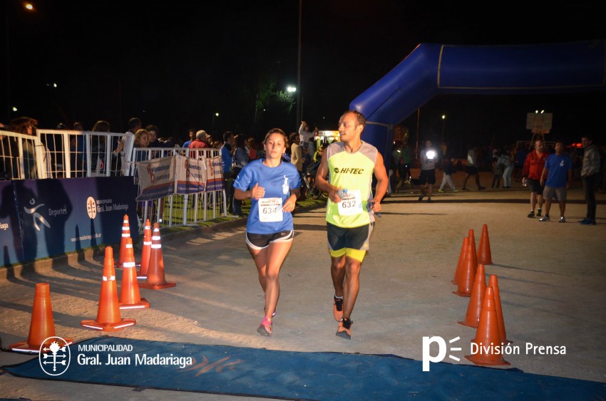 Las 5 millas nocturnas en fotos