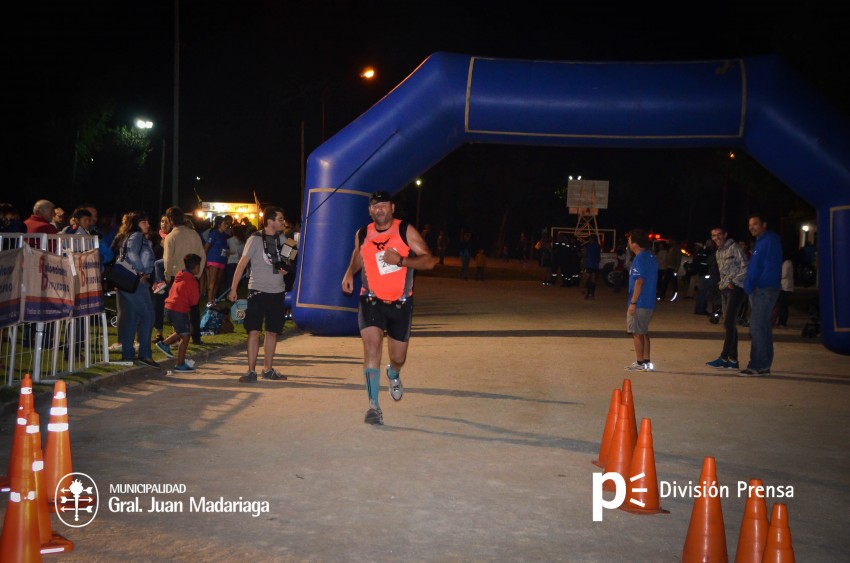 Las 5 millas nocturnas en fotos