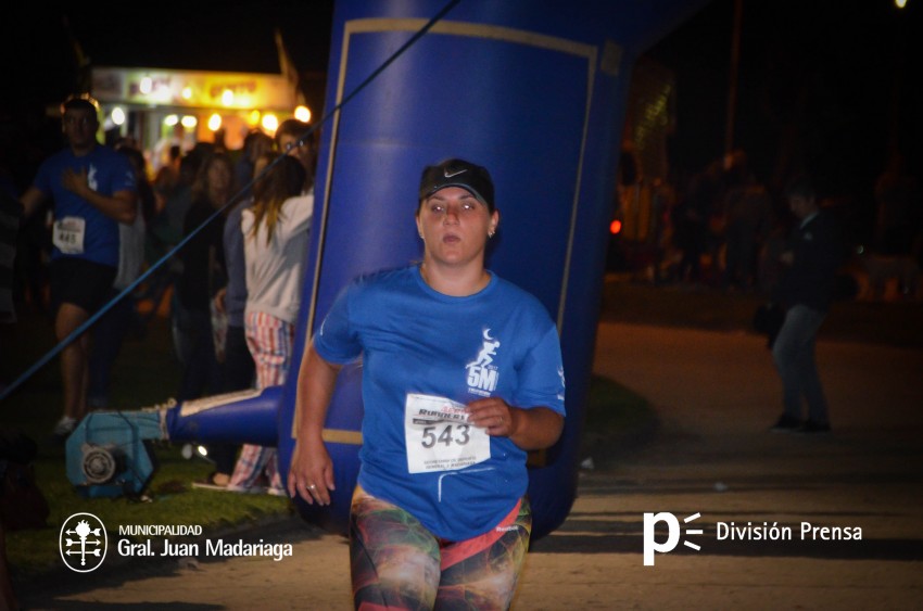 Las 5 millas nocturnas en fotos