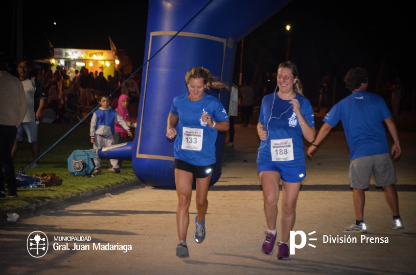 Las 5 millas nocturnas en fotos