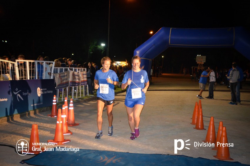 Las 5 millas nocturnas en fotos