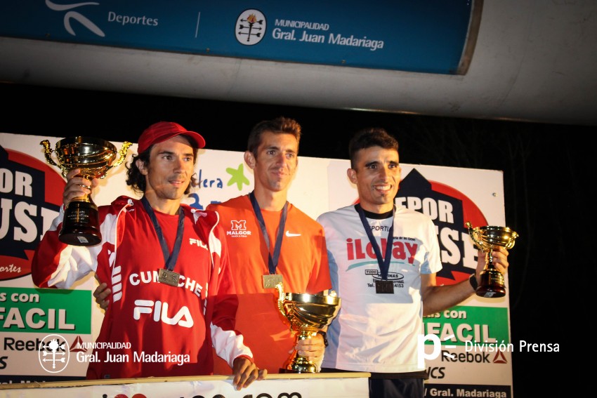 Las 5 millas nocturnas en fotos