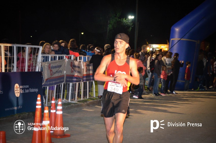 Las 5 millas nocturnas en fotos