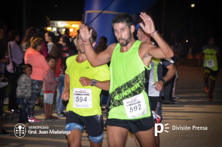 Las 5 millas nocturnas en fotos