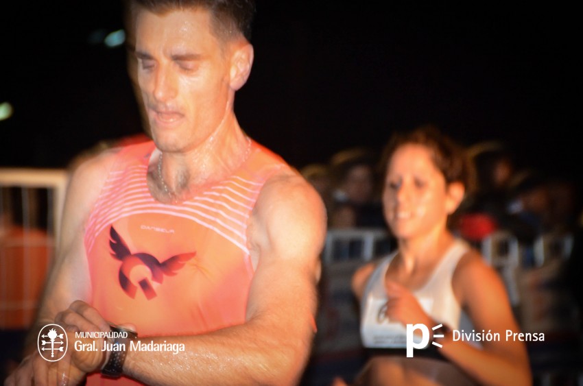 Las 5 millas nocturnas en fotos