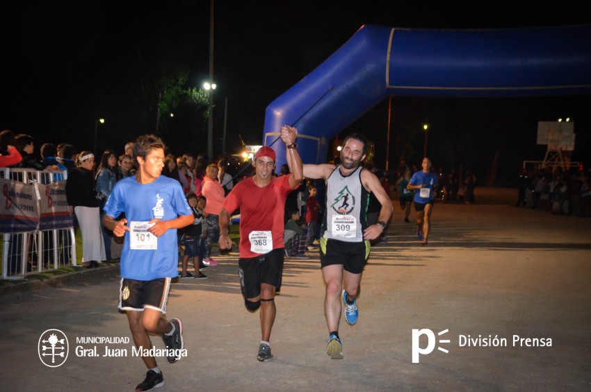 Las 5 millas nocturnas en fotos