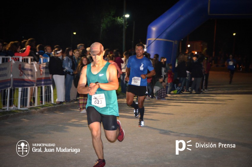 Las 5 millas nocturnas en fotos