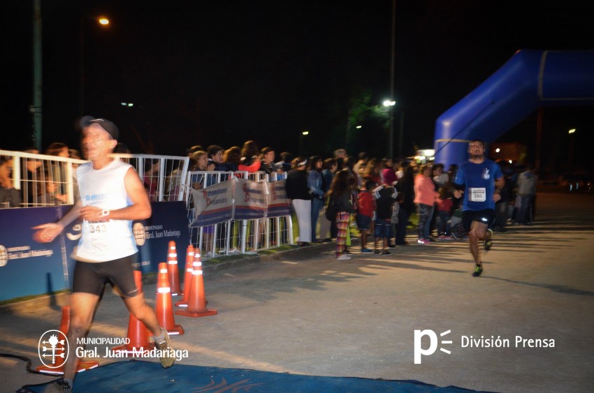 Las 5 millas nocturnas en fotos