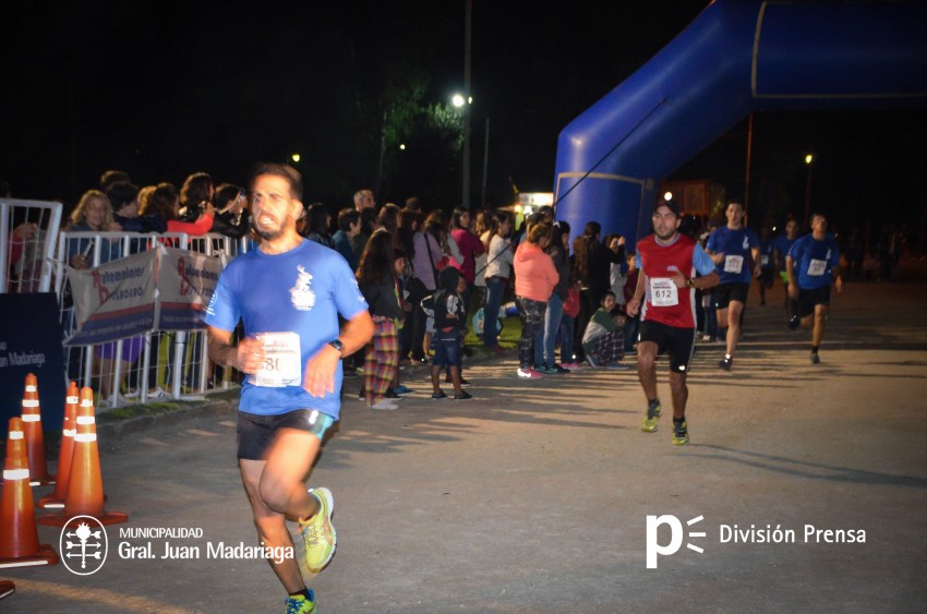 Las 5 millas nocturnas en fotos