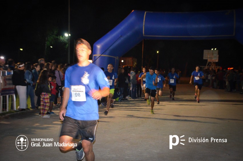 Las 5 millas nocturnas en fotos