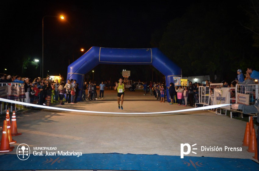 Las 5 millas nocturnas en fotos