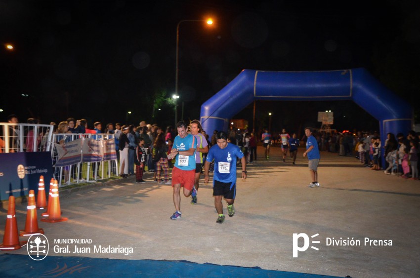 Las 5 millas nocturnas en fotos