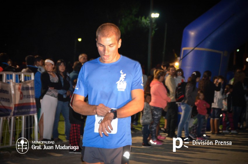 Las 5 millas nocturnas en fotos