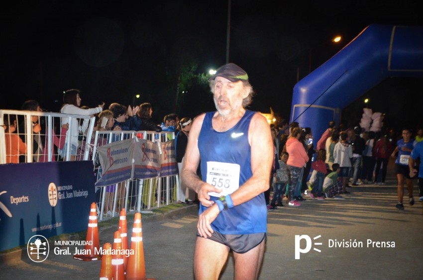 Las 5 millas nocturnas en fotos