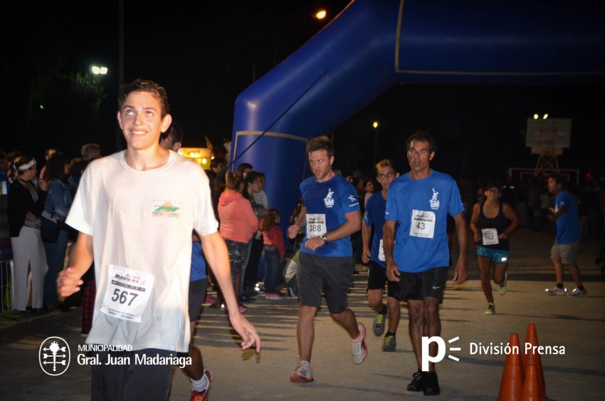 Las 5 millas nocturnas en fotos