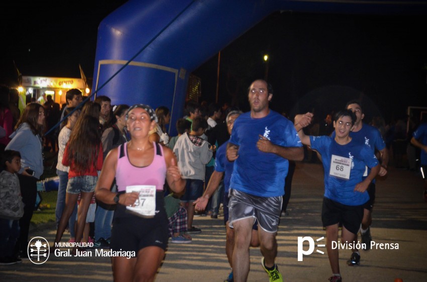 Las 5 millas nocturnas en fotos