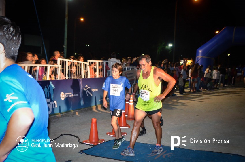 Las 5 millas nocturnas en fotos