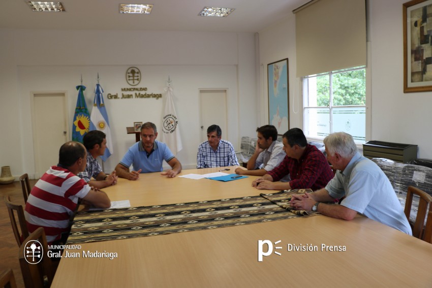 El municipio renov el convenio con el Club de Pescadores San Nicols