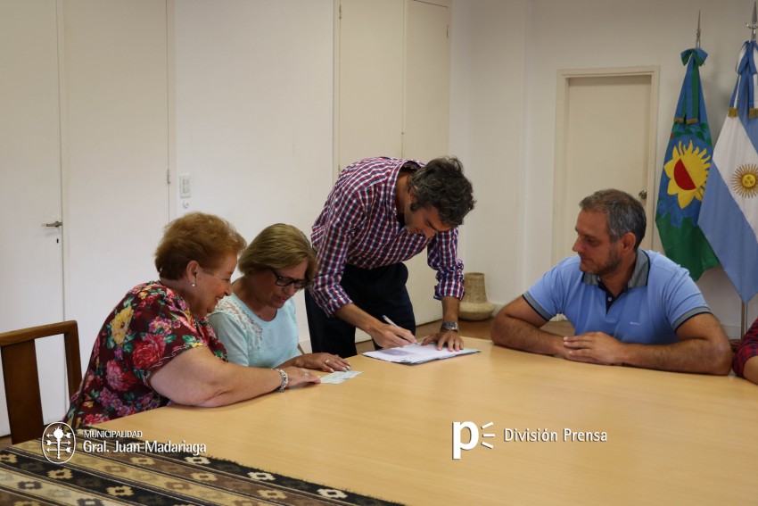 Nuevo aporte econmico para la Cooperadora del Hospital