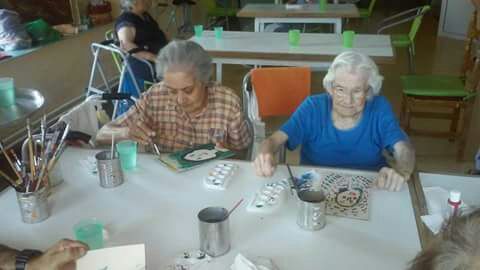 Los abuelos del Hogar de Ancianos desarrollan mltiples actividades