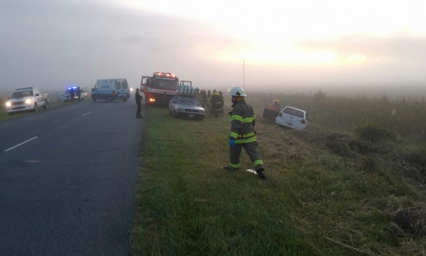Trasladaron al hospital a ocupantes de un auto que despist en ruta 74