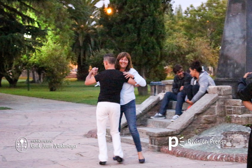 Ms de 300 personas disfrutaron del show de Los Autnticos