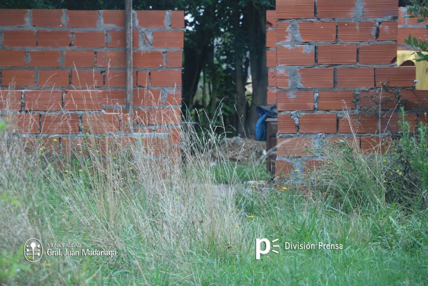 Detectaron irregularidades en construcciones del barrio Los Pinos