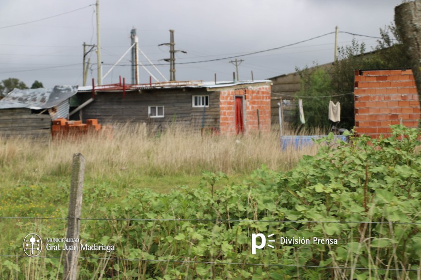 Detectaron irregularidades en construcciones del barrio Los Pinos